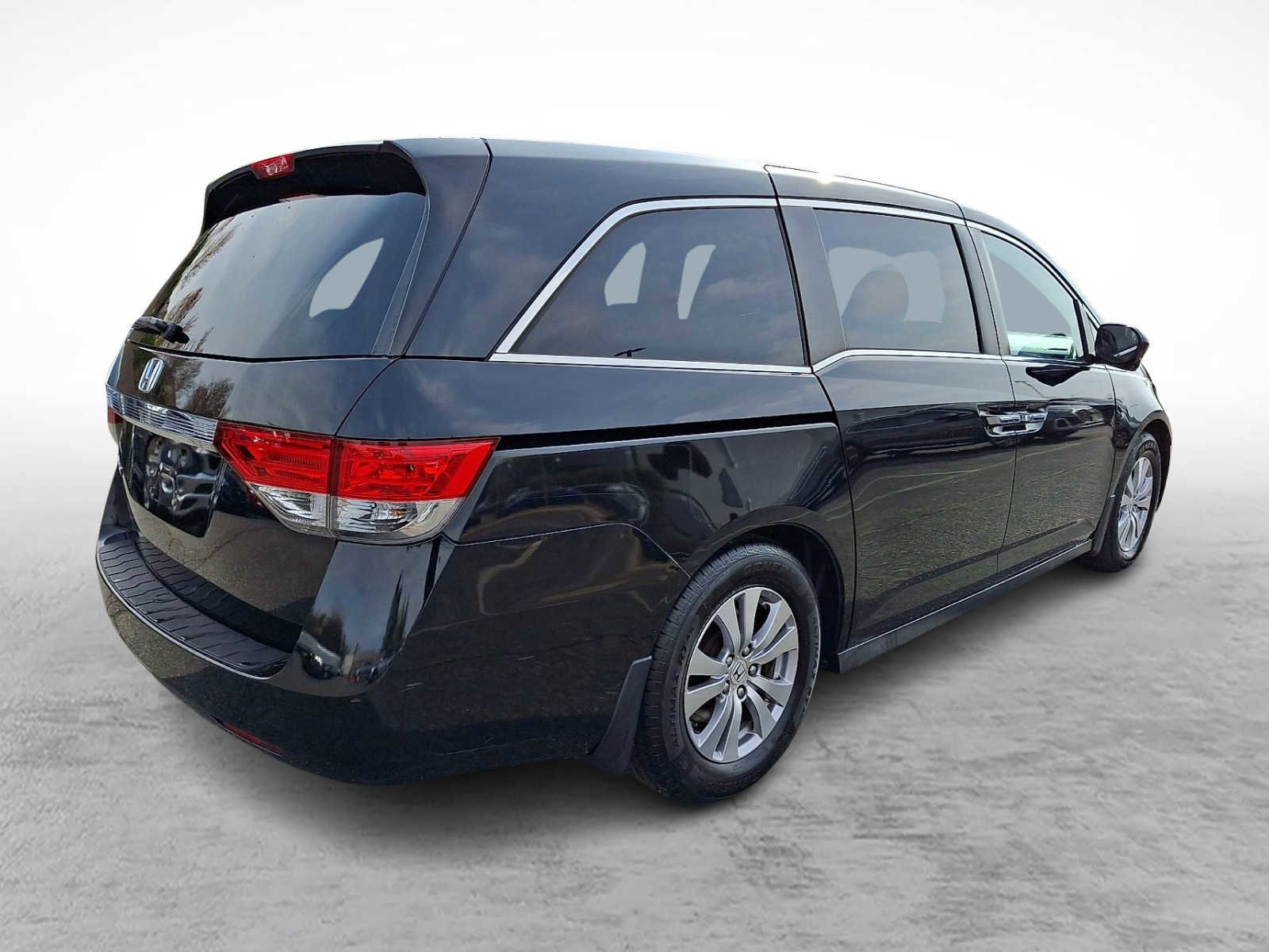 Used 2014 Honda Odyssey EX image 5
