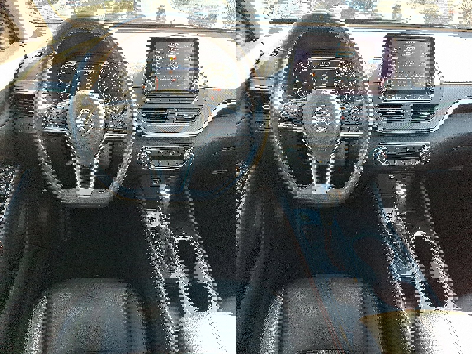 Used 2024 Nissan Altima 2.5 SR image 11