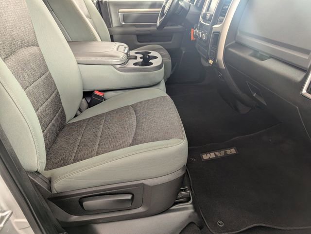 Used 2015 RAM 1500 Big Horn image 29