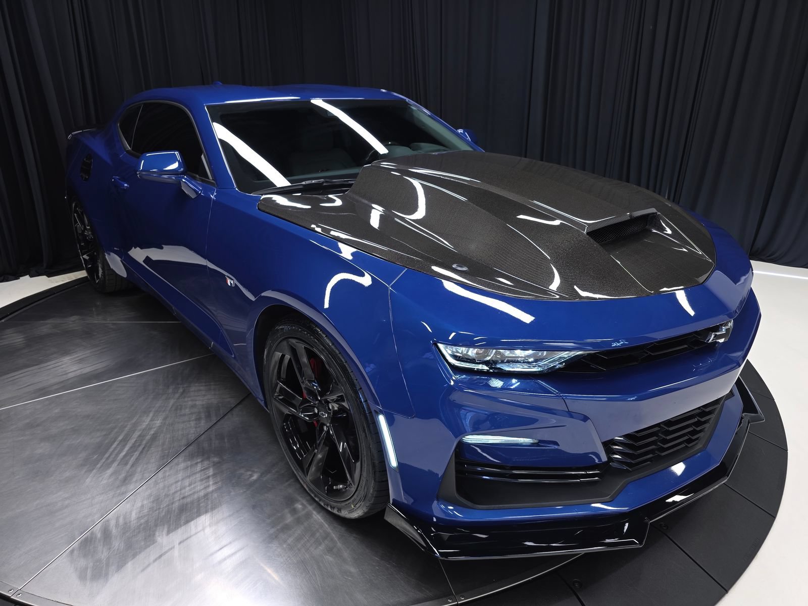 Used 2023 Chevrolet Camaro SS RWD image 16