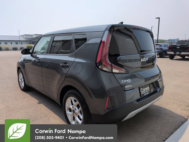 Used 2024 Kia Soul LX w/ Option Group 015 FWD image 5