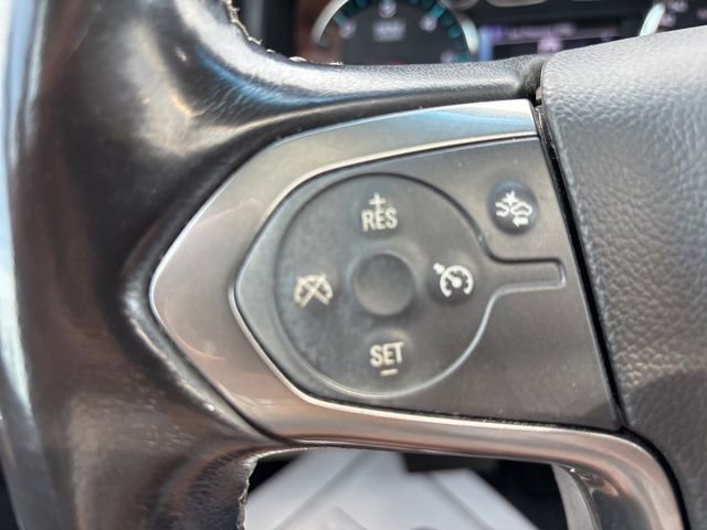 Used 2018 Chevrolet Suburban LT AWD/4WD image 15