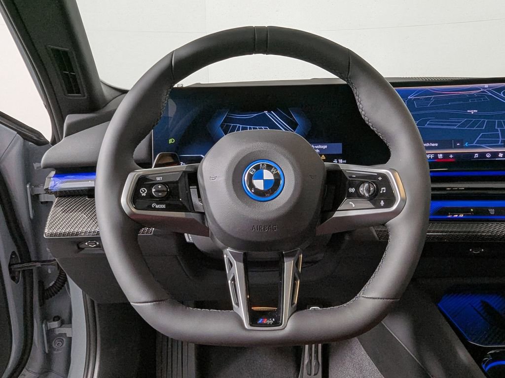 New 2026 BMW i5 eDrive40 image 22
