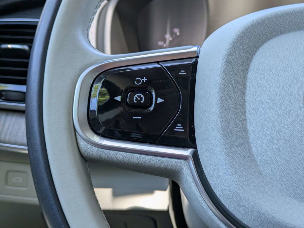 Certified 2024 Volvo XC90 B6 Plus w/ Protection Package Premier AWD/4WD image 26