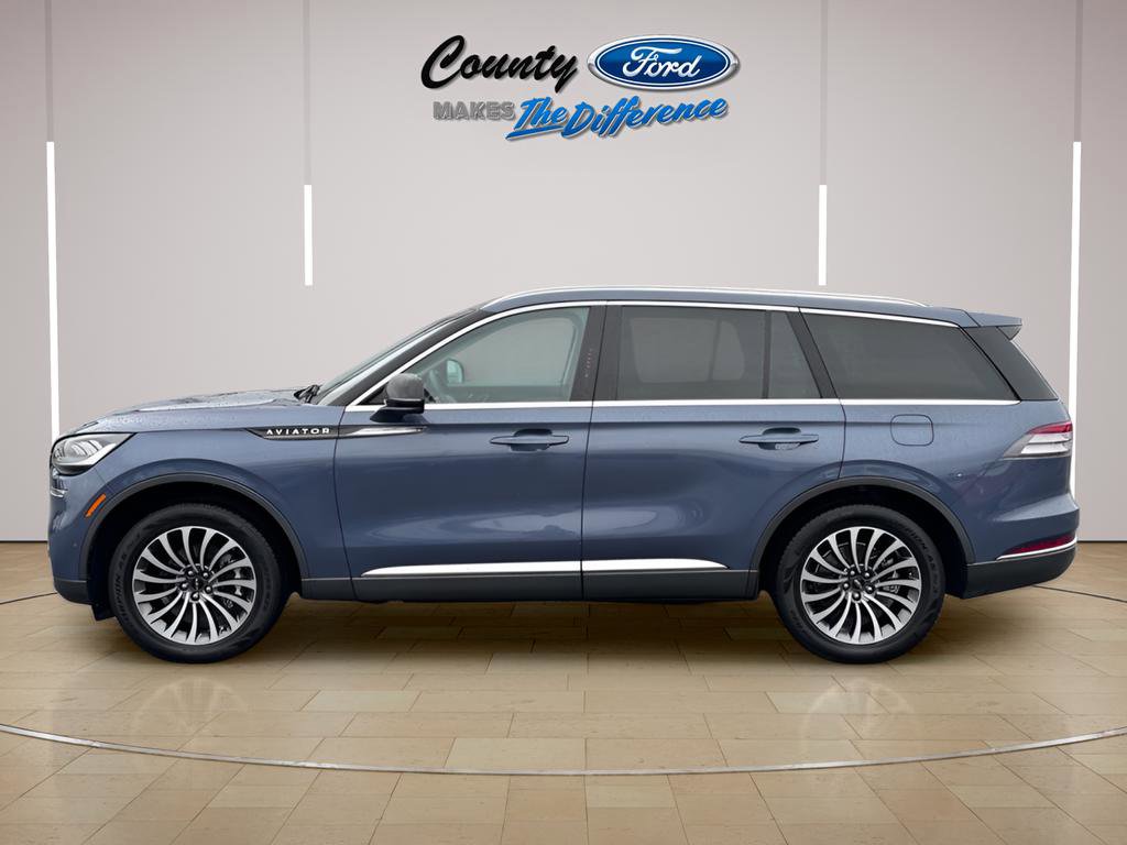 Used 2021 Lincoln Aviator Reserve w/ Equipment Group 201A image 3