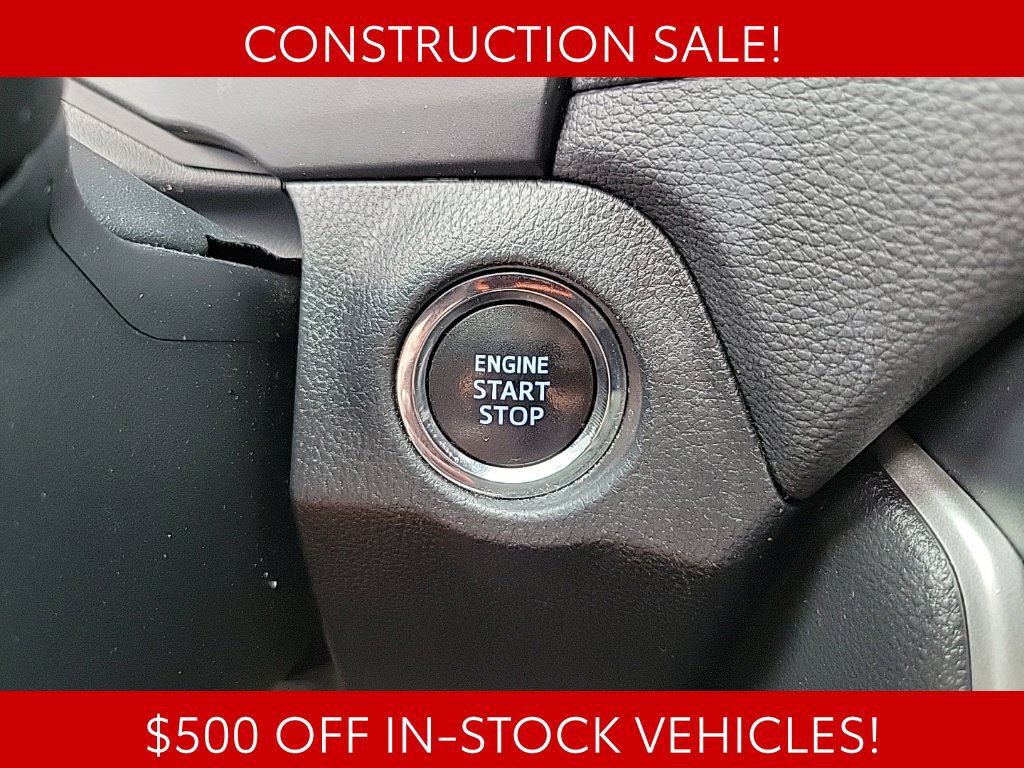 Used 2021 Toyota RAV4 XLE AWD/4WD image 22