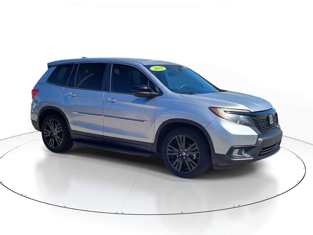 Used 2019 Honda Passport Sport image 2