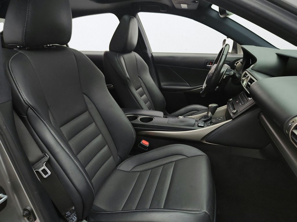 Used 2016 Lexus IS 350 AWD w/ F Sport Package image 30