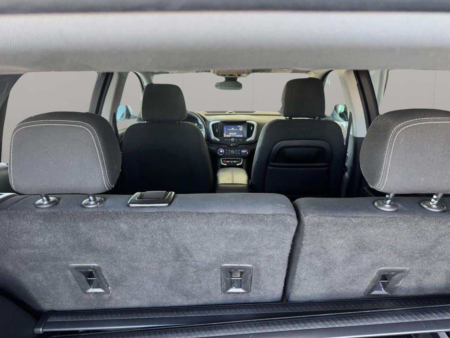 Used 2022 GMC Terrain SLE w/ Driver Convenience Package AWD/4WD image 7