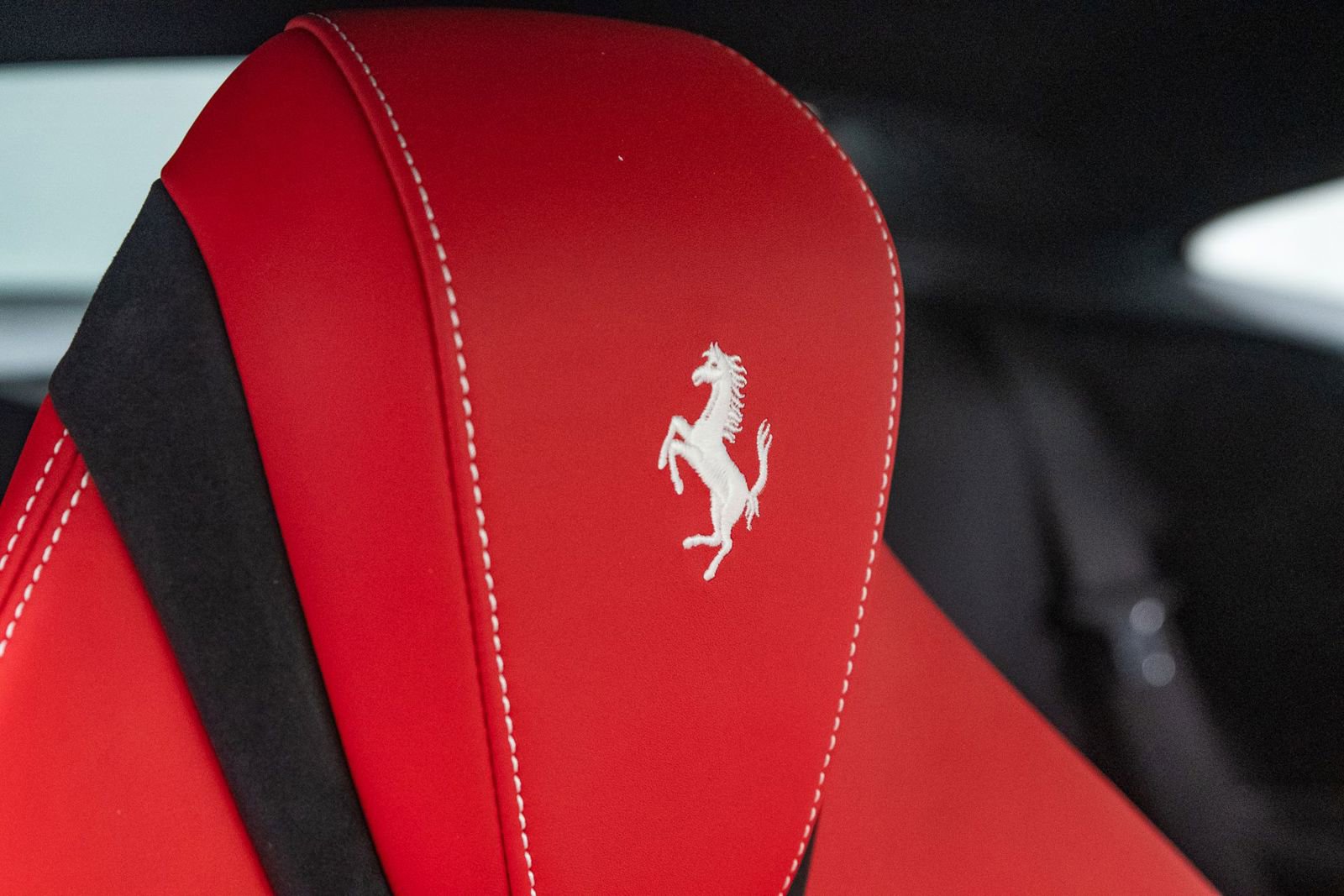 Certified 2024 Ferrari Roma image 39