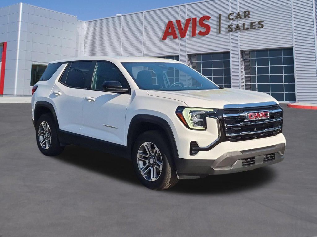 Used 2025 GMC Terrain Elevation AWD/4WD image 3