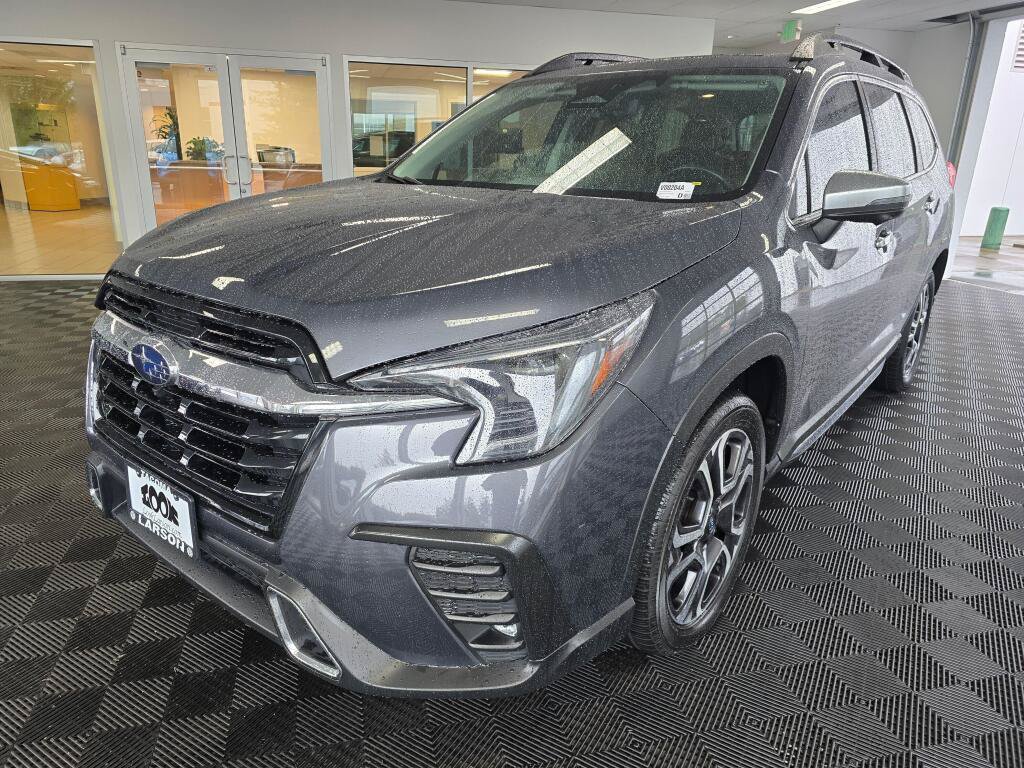Used 2023 Subaru Ascent Touring AWD/4WD image 7