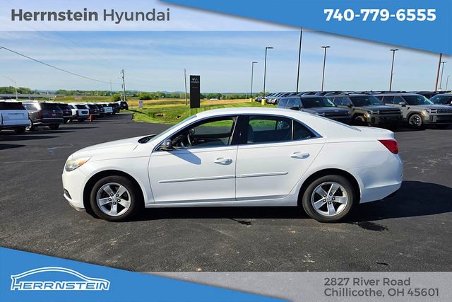 Used 2013 Chevrolet Malibu LS w/ Protection Package FWD image 4