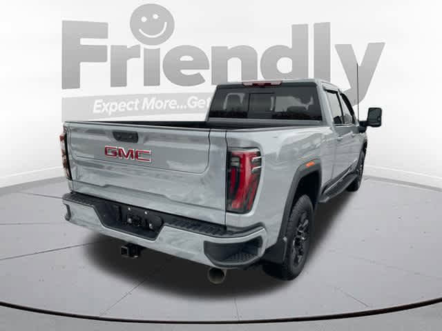 Used 2025 GMC Sierra 2500 AT4 w/ AT4 Premium Plus Package image 5