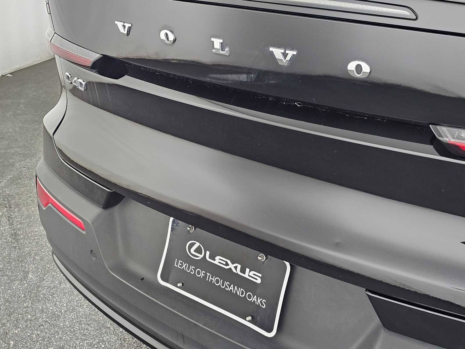 Used 2023 Volvo C40 P8 Recharge Ultimate image 13