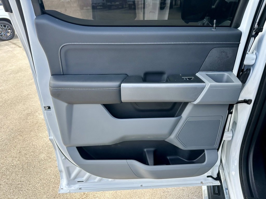 Used 2024 Ford F150 XLT image 28