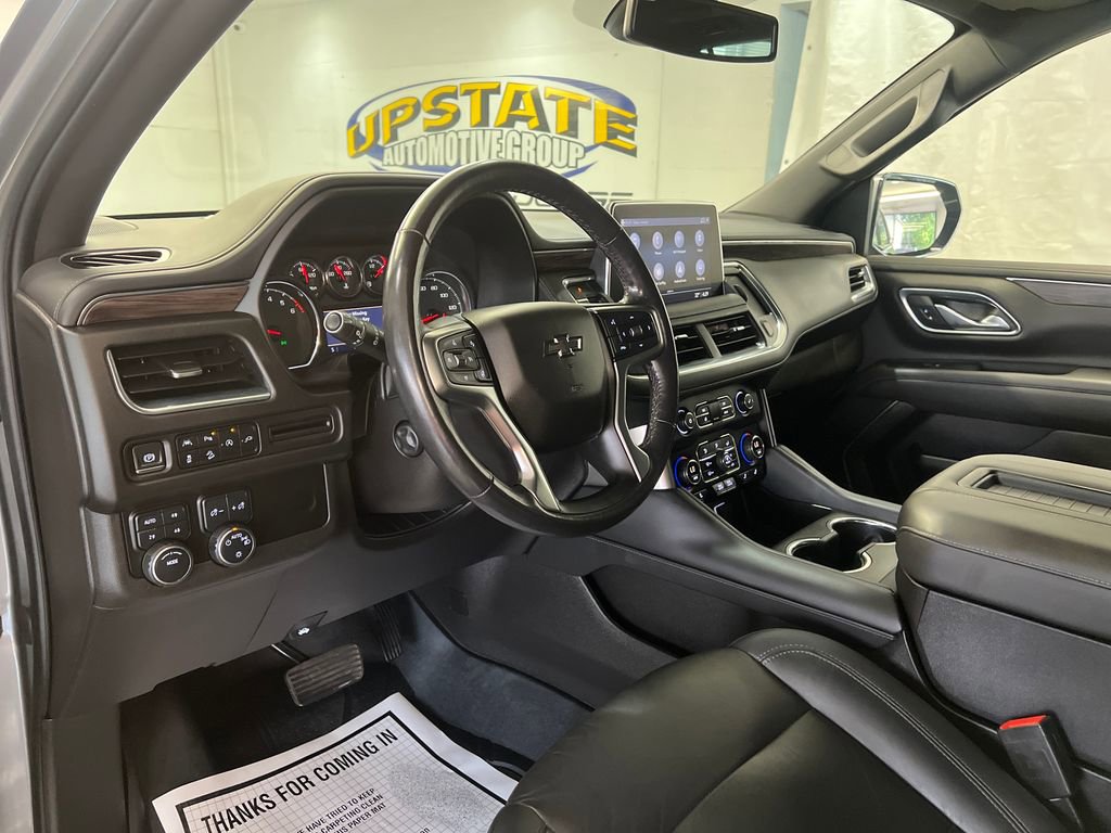 Used 2021 Chevrolet Tahoe Z71 w/ Luxury Package AWD/4WD image 20