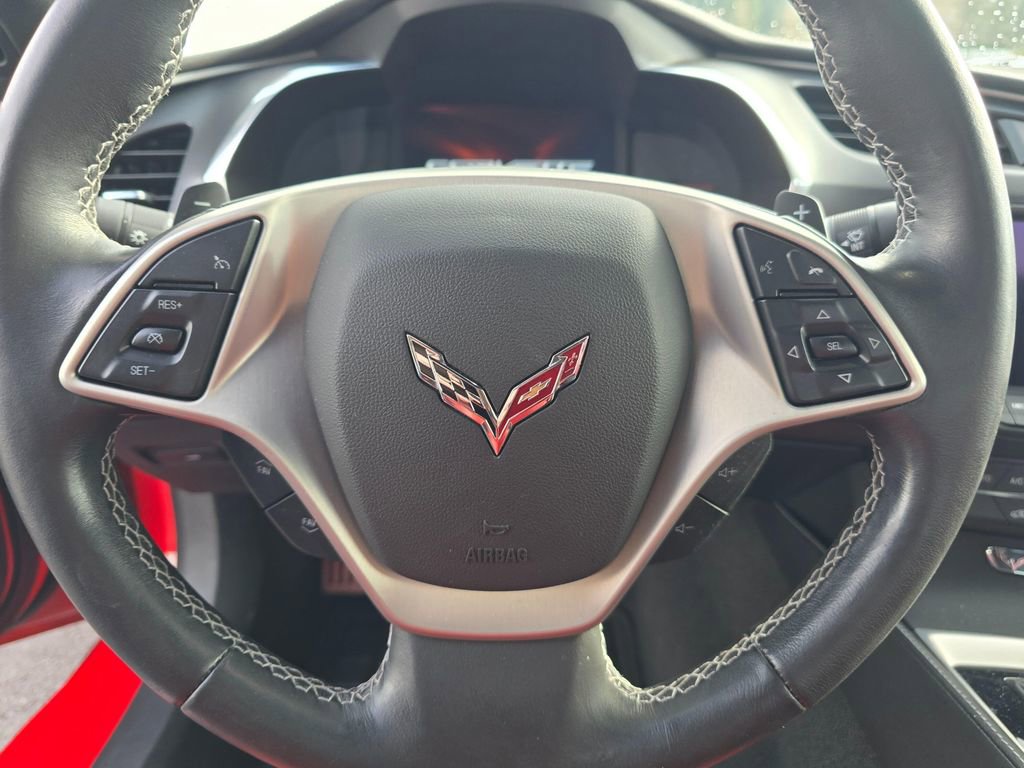 Used 2015 Chevrolet Corvette Stingray Coupe image 21