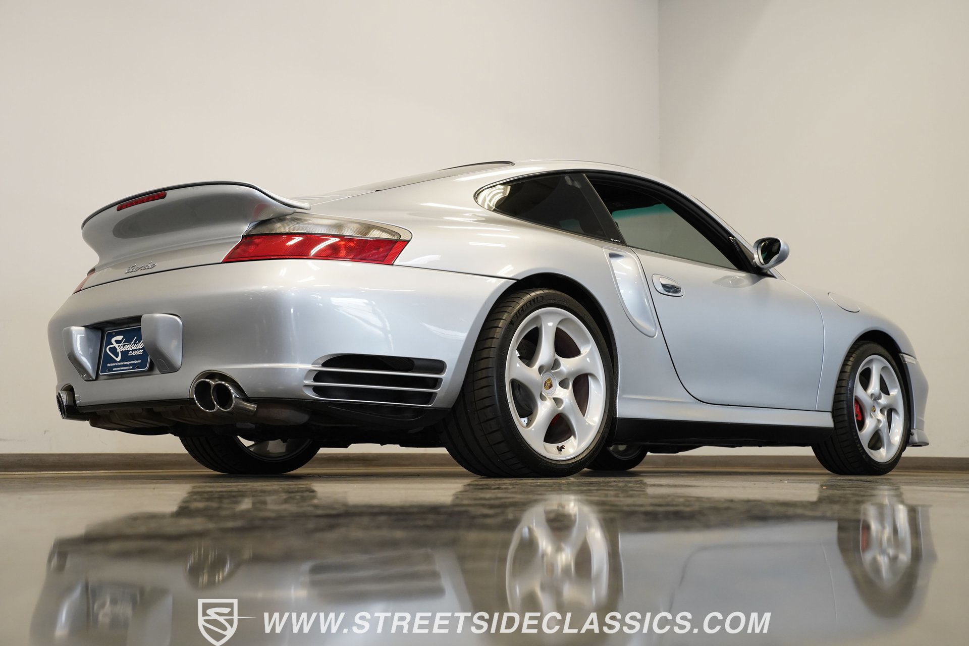 Used 2002 Porsche 911 Turbo image 13