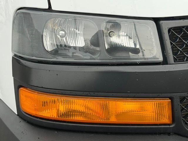 Used 2023 Chevrolet Express 3500 LS image 15