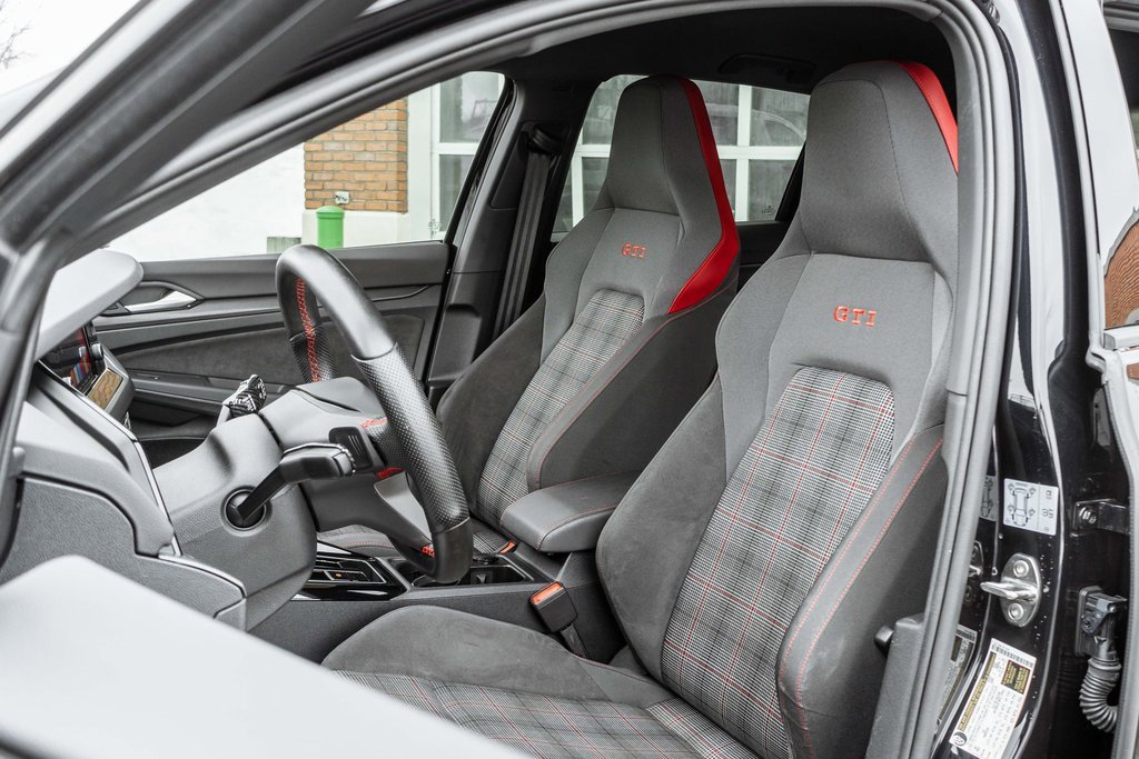 Used 2024 Volkswagen GTI S image 7