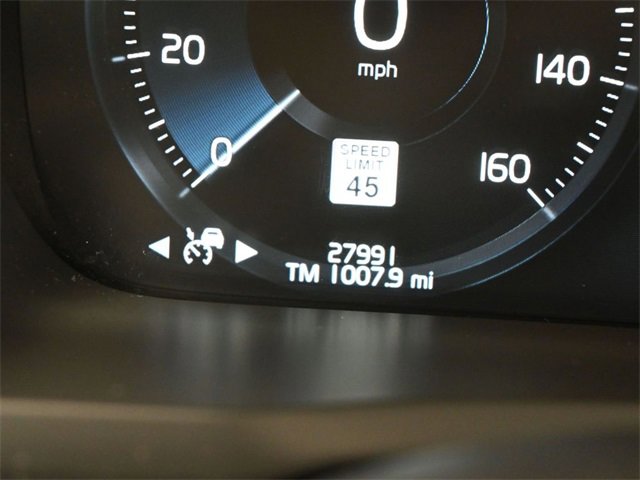 Used 2022 Volvo XC90 T6 Momentum w/ Climate Package image 26