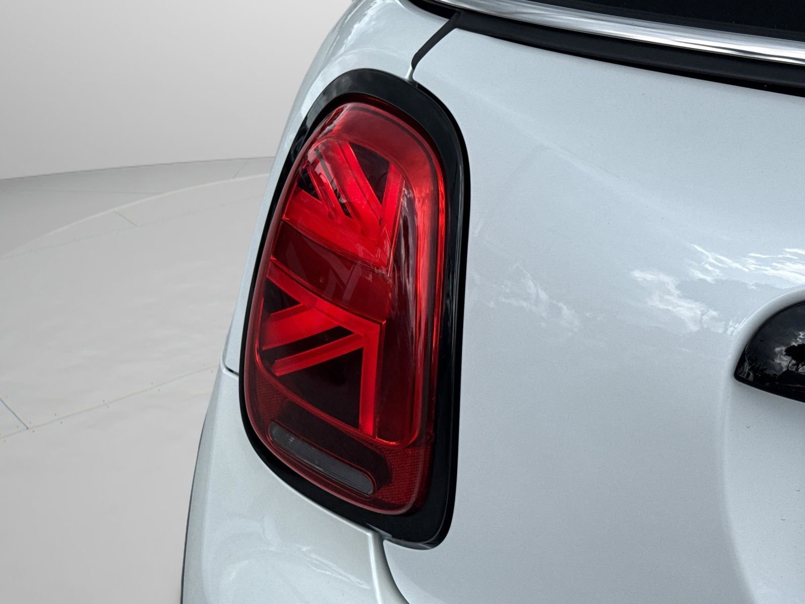 Used 2024 MINI Cooper John Cooper Works FWD image 38