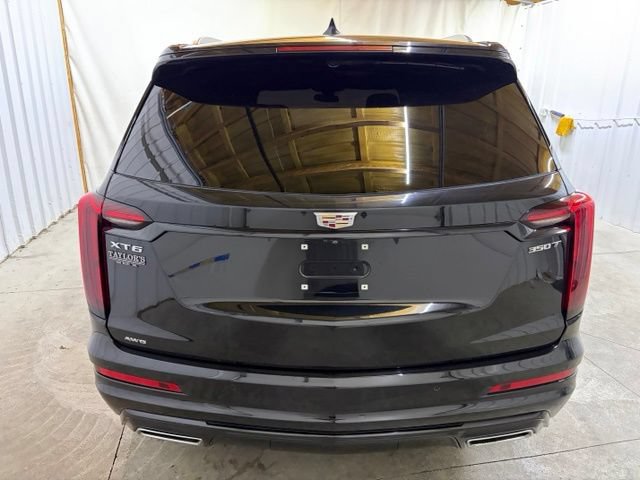 Used 2024 Cadillac XT6 Luxury w/ LPO, Floor Liner Package AWD/4WD image 7