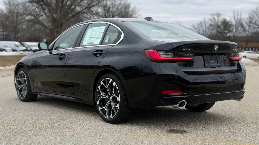New 2026 BMW 330i xDrive Sedan w/ Convenience Package image 4