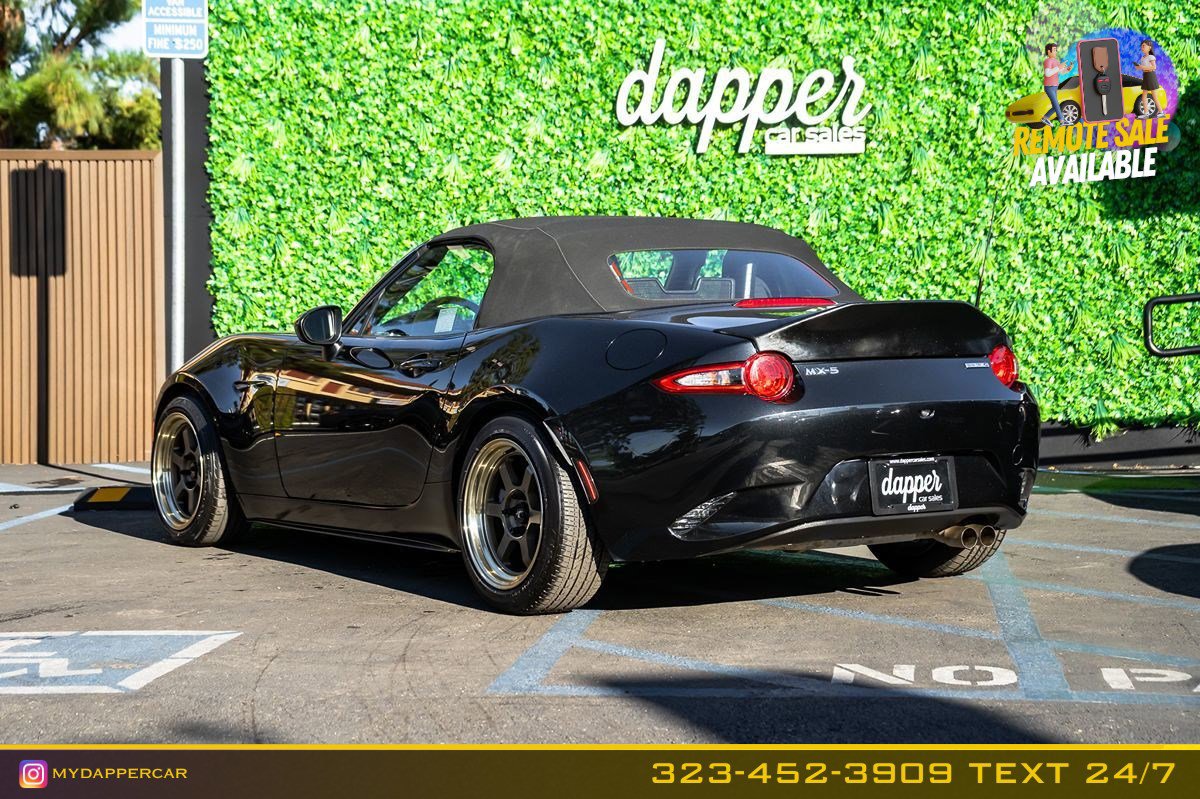 Used 2023 MAZDA MX-5 Miata Sport image 11
