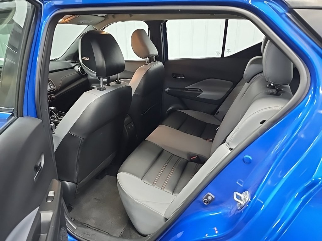 Used 2021 Nissan Kicks SR FWD image 35