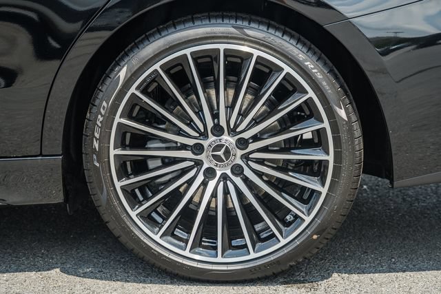 New 2026 Mercedes-Benz C 300 4MATIC Sedan image 18