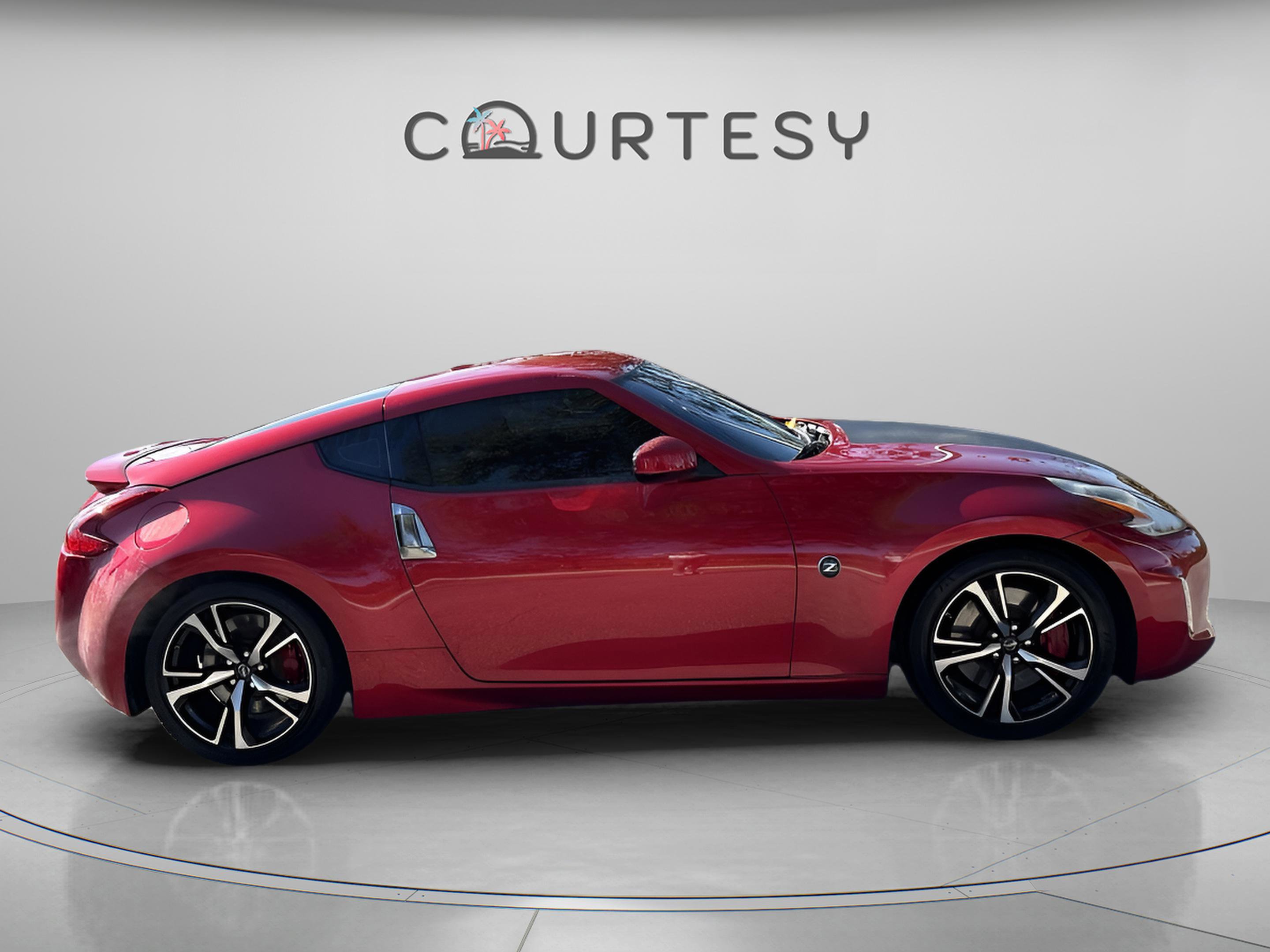 Used 2019 Nissan 370Z Touring Sport image 8