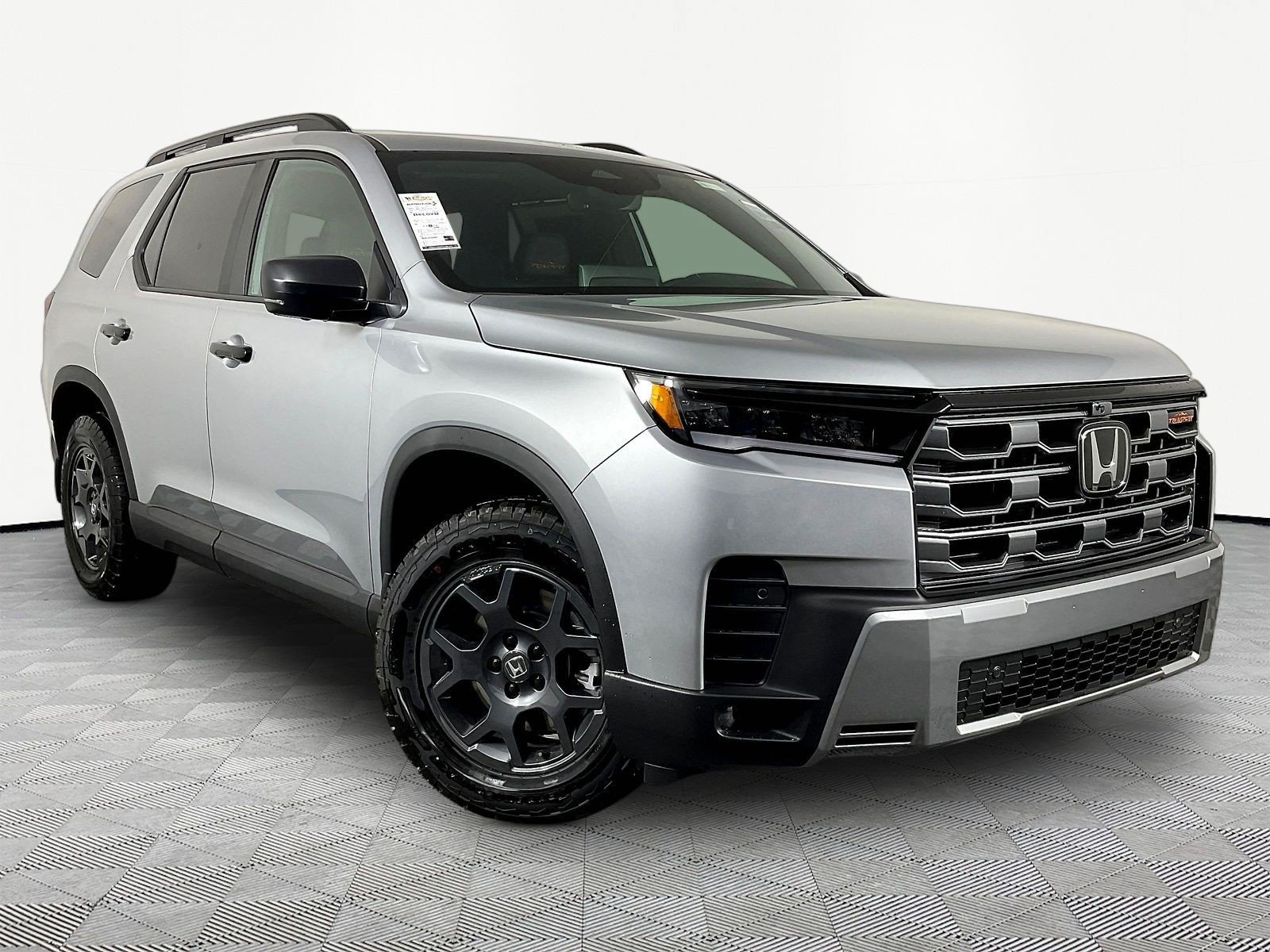 New 2026 Honda Pilot TrailSport image 3