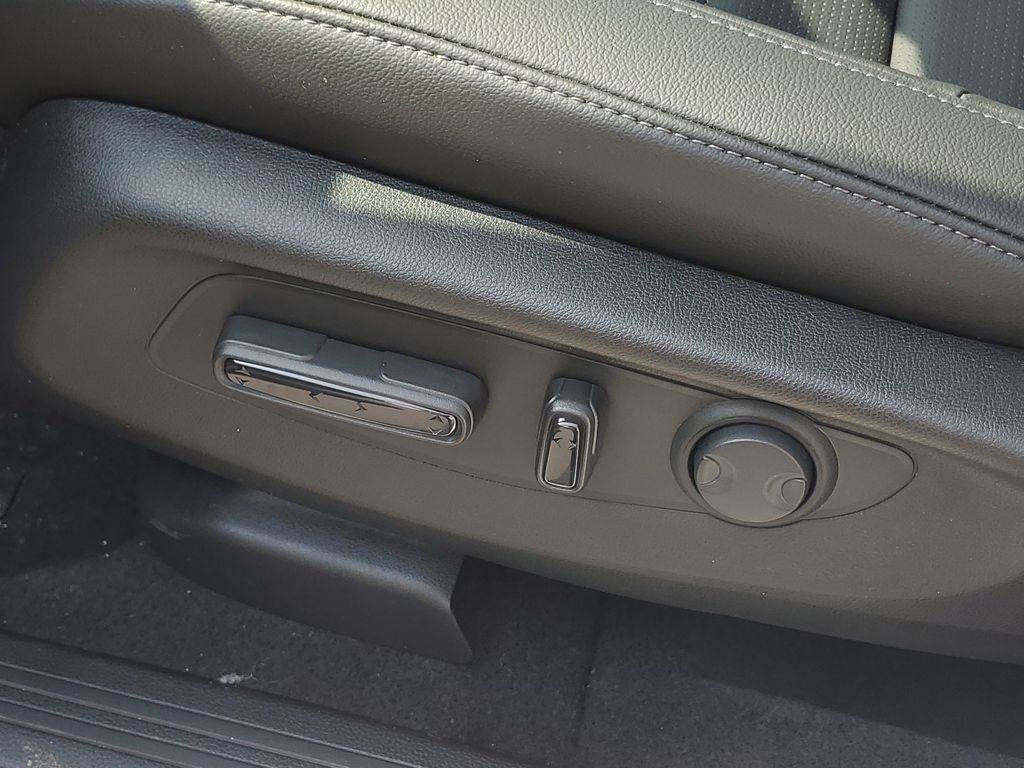 New 2026 Honda CR-V EX-L image 11