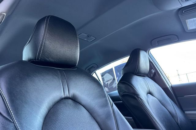 Used 2018 Toyota Camry LE image 18