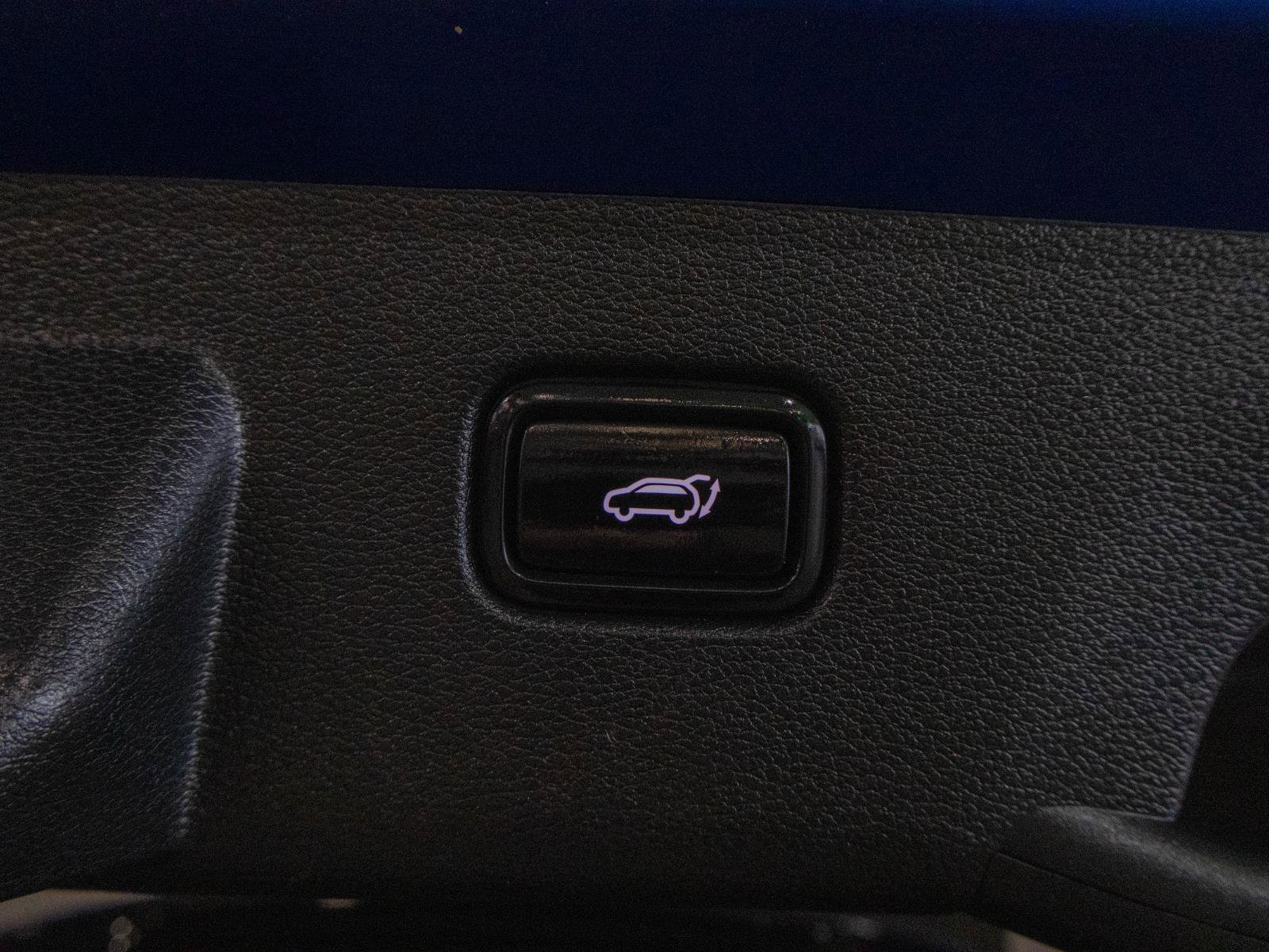 Used 2023 Kia Sportage SX image 26