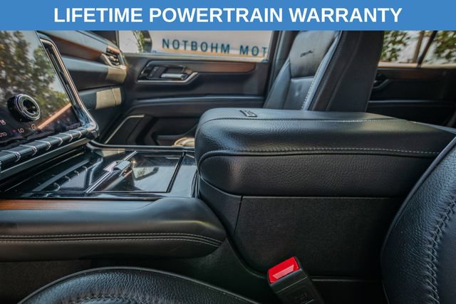 Used 2025 GMC Yukon Denali AWD/4WD image 22