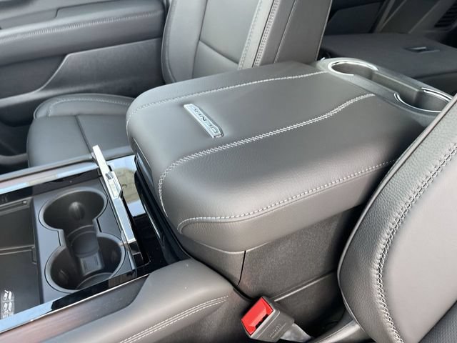 New 2026 GMC Yukon Denali w/ Advanced Technology Package AWD/4WD image 21