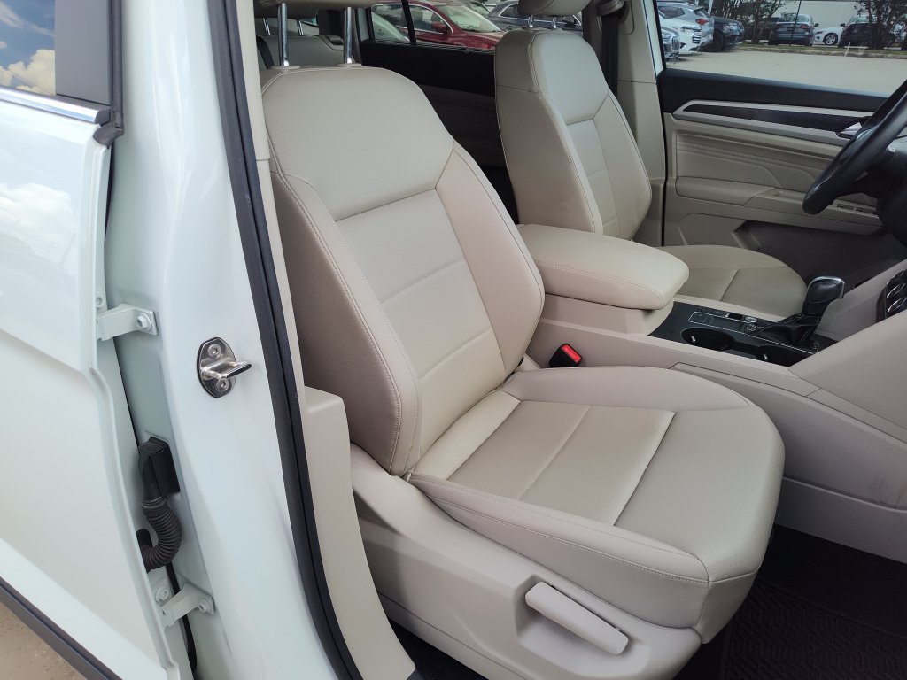Used 2021 Volkswagen Atlas SE FWD image 30
