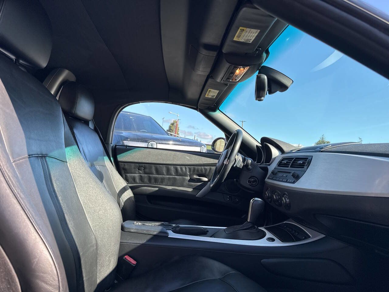 Used 2007 BMW Z4 3.0si image 11