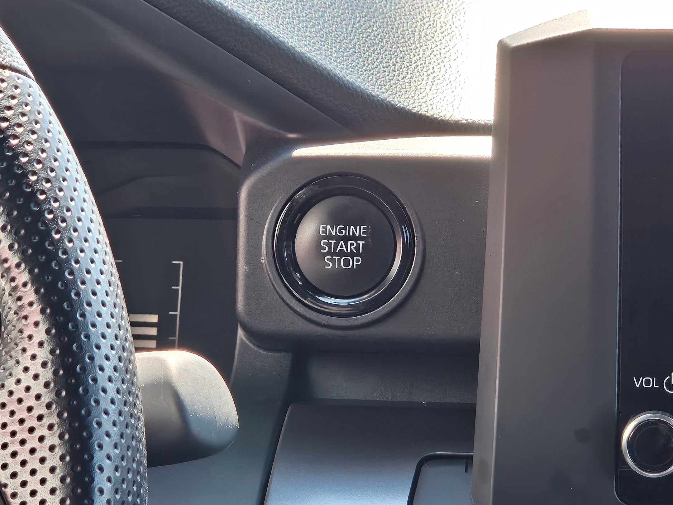 Used 2024 Toyota Tacoma SR5 image 15