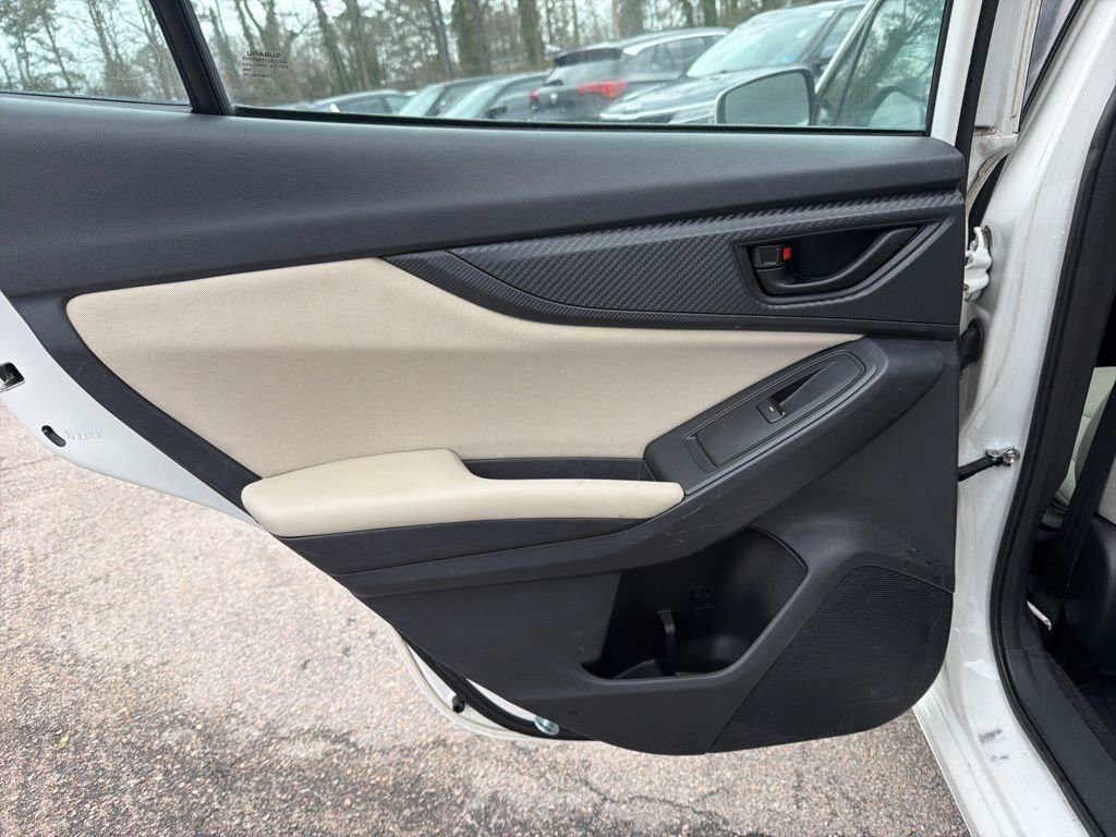 Used 2017 Subaru Impreza 2.0i Premium image 21