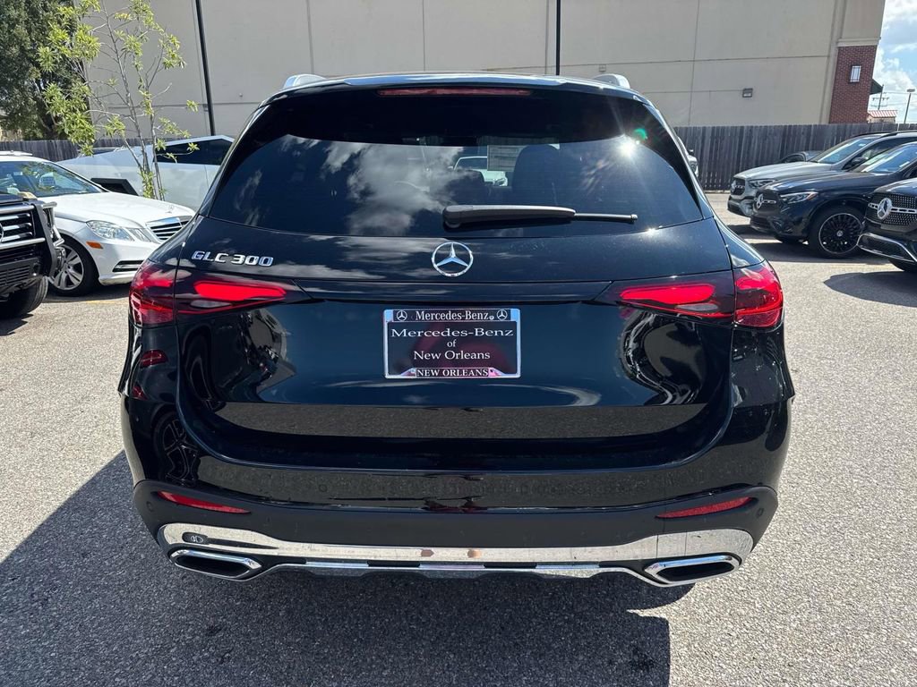 Used 2026 Mercedes-Benz GLC 300 image 5