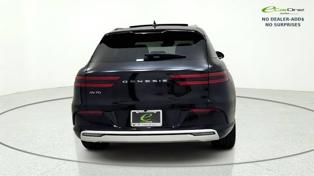 Used 2025 Genesis Electrified GV70 w/ Prestige Package AWD/4WD image 11