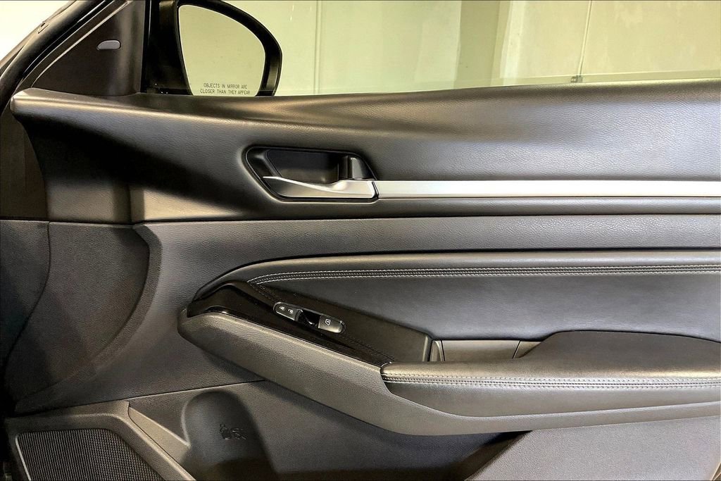 Used 2020 Nissan Altima 2.5 SV image 23