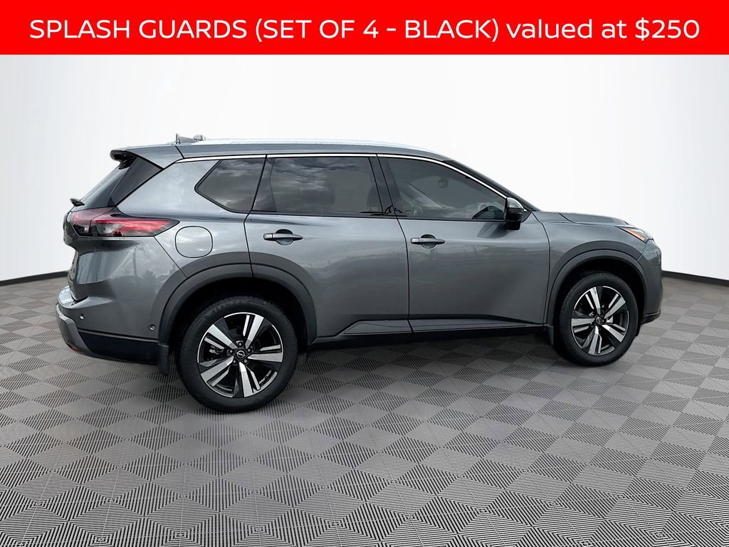 Used 2024 Nissan Rogue SL w/ SL Premium Package image 5