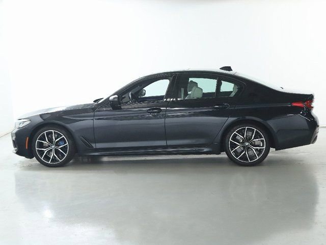 Certified 2023 BMW 540i xDrive w/ Executive Package image 40