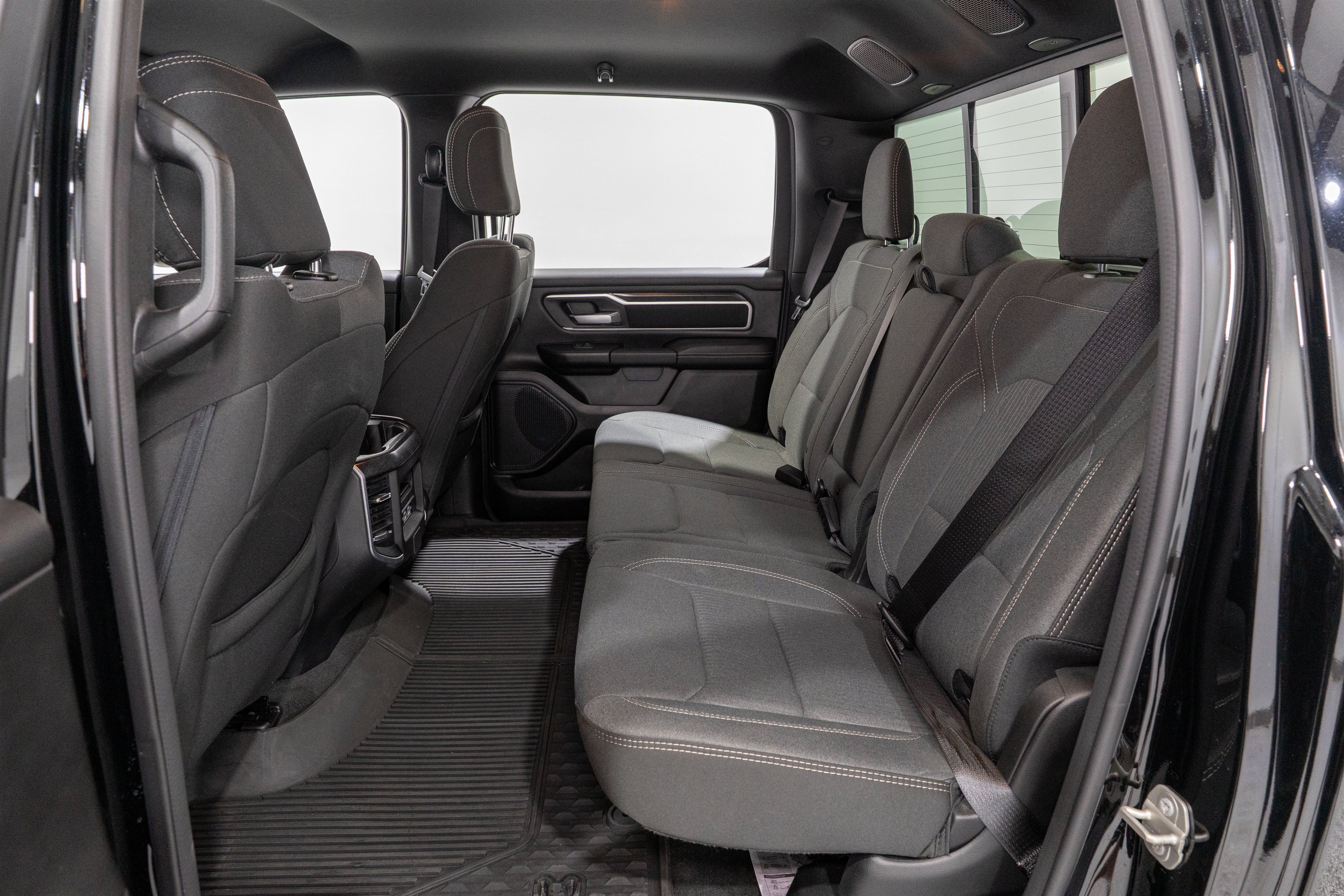 Used 2023 RAM 1500 Big Horn AWD/4WD image 32
