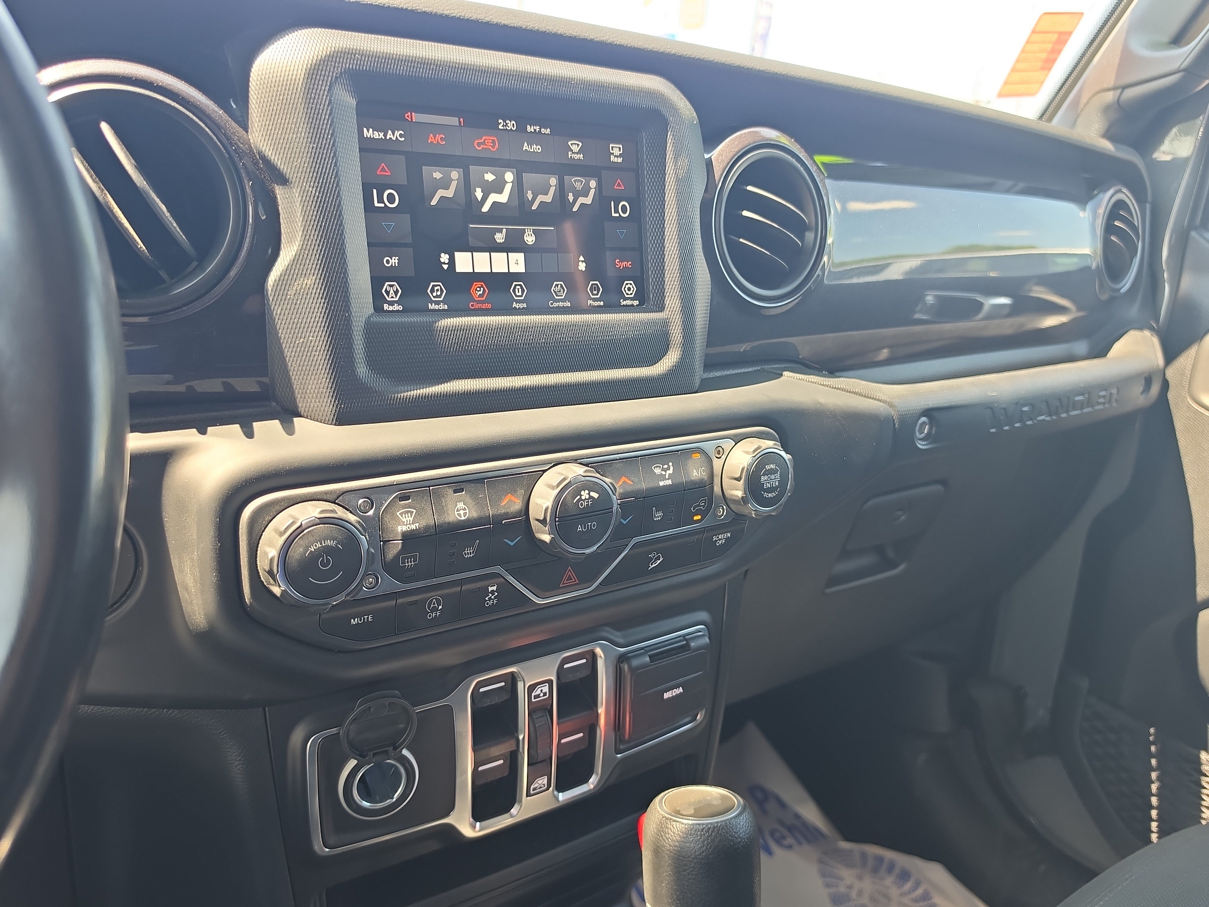 Used 2021 Jeep Wrangler Unlimited Sport AWD/4WD image 26
